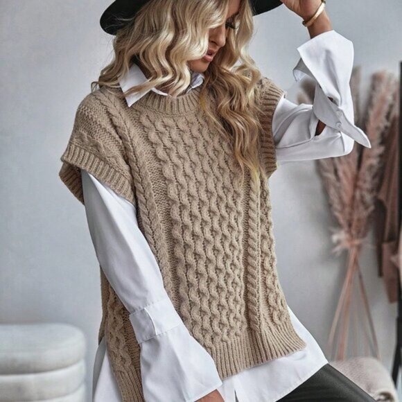 Women's Cable Knit Sweater Vest - Picture 1 of 5